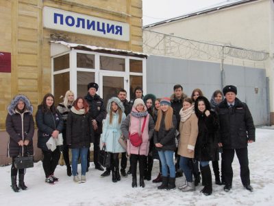 Студенты юридического факультета — на экскурсии в Отделе полиции №2 УМВД России по городу Ставрополю
