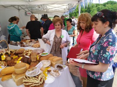 Праздник сала и хлеба