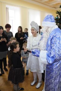 Новогоднее представление для детей