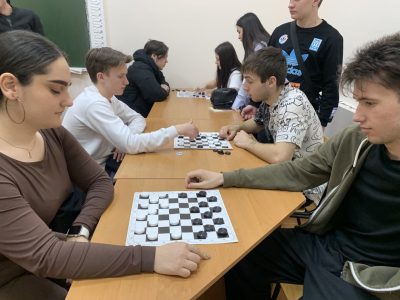 Соревнования личного первенства по шахматам и шашкам среди студентов