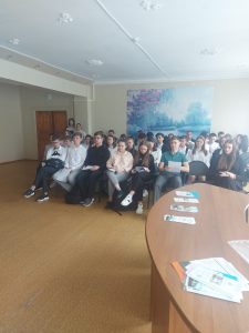 Преподаватели юридического факультета провели встречи с выпускниками Туркменского района