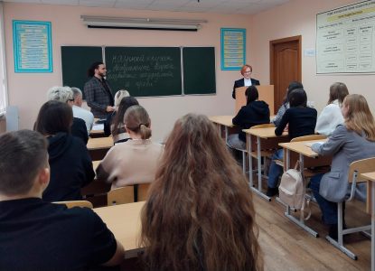 На кафедре государственно-правовых дисциплин состоялось заседание студенческого научного кружка «Актуальные проблемы развития государства и права»