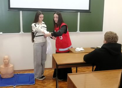 Студенты Ставропольского института кооперации прошли обучение навыкам оказания первой помощи