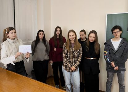 Первокурсники Ставропольского института кооперации изучили на тренинге основы безопасного поведения