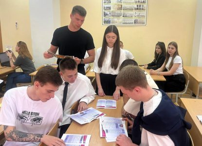 Студенты учат: представители Ставропольского института кооперации провели мастер-классы для обучающихся колледжей