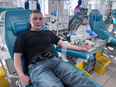 Традиционная акция «Ты – не один» объединила активную молодежь города. Среди участников – студенты Ставропольского института кооперации