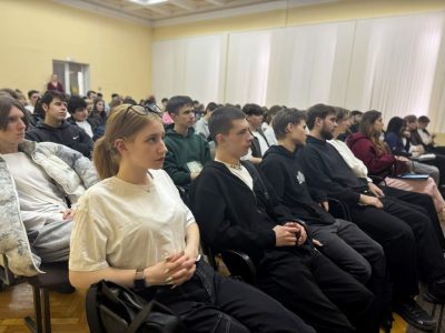 В Ставропольском институте кооперации прошёл показ документального фильма Андрея Медведева «Предательство»