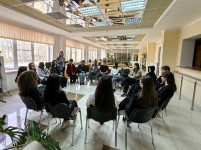 Для первокурсников факультета среднего профессионального образования прошла «Школа актива»