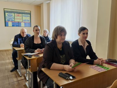 Лето в радость: на Совете кураторов обсудили важные вопросы обеспечения безопасности студентов на каникулах