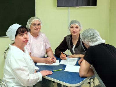 Студенты Ставропольского института кооперации осваивают технологии здорового питания в рамках программы «Обучение служением»