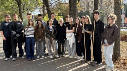 Благоустройство городских территорий: студенты Ставропольского института кооперации присоединились к общегородской санитарной пятнице